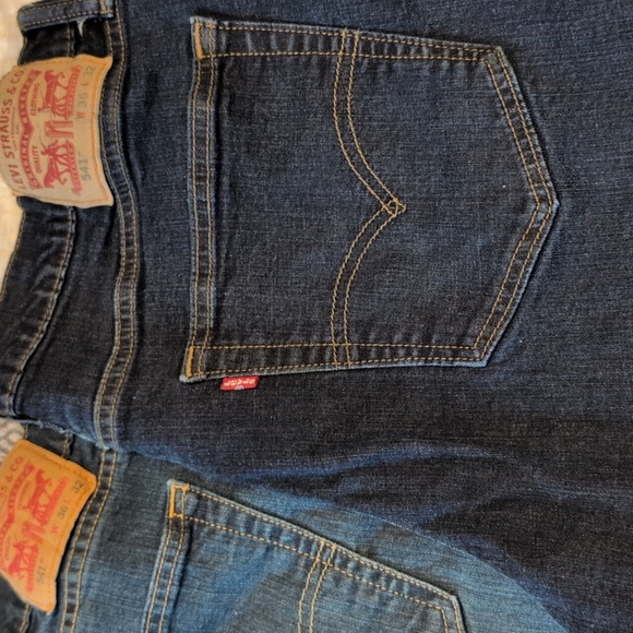 Lot of 5 pair Levi Jeans 4 pair size 36x32 and one pair 36x34 - Picture 6 of 13